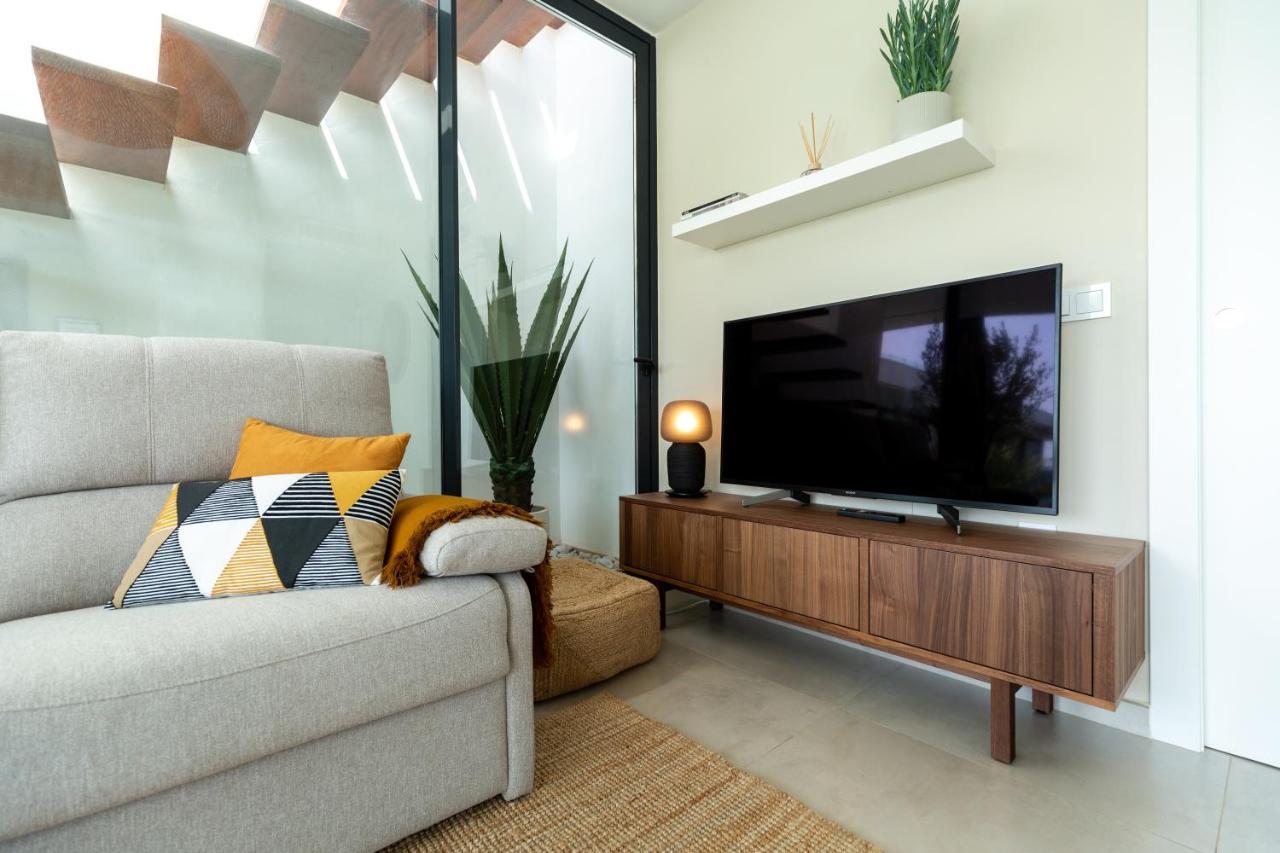 Luxe Nieuwbouw Penthouse Op 600 M Van Het Strand! Los Nietos Kültér fotó