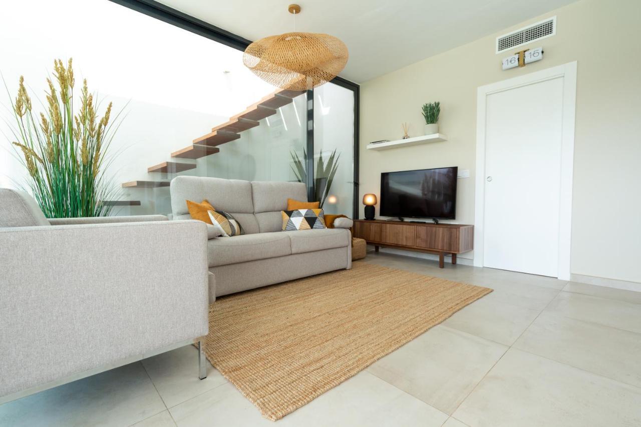Luxe Nieuwbouw Penthouse Op 600 M Van Het Strand! Los Nietos Kültér fotó
